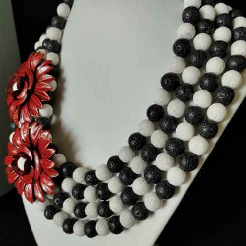 COLLAR DE PIEDRA VOLCÁNICA - Imagen 2