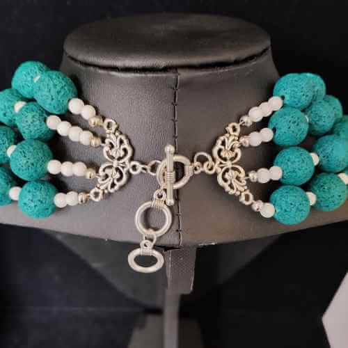 COLLAR DE PIEDRA VOLCÁNICA VERDE - Imagen 3