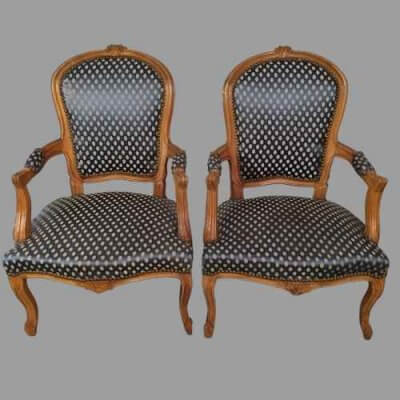 PAREJA DE SILLONES ESTILO LUIS XV